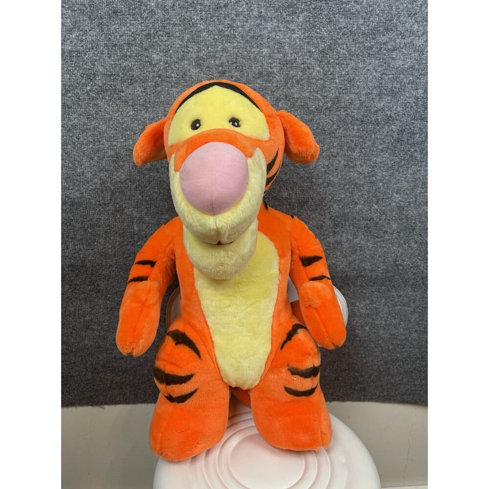 Tigger the Tiger Disney Store‎ Plush Toy 21" Tall